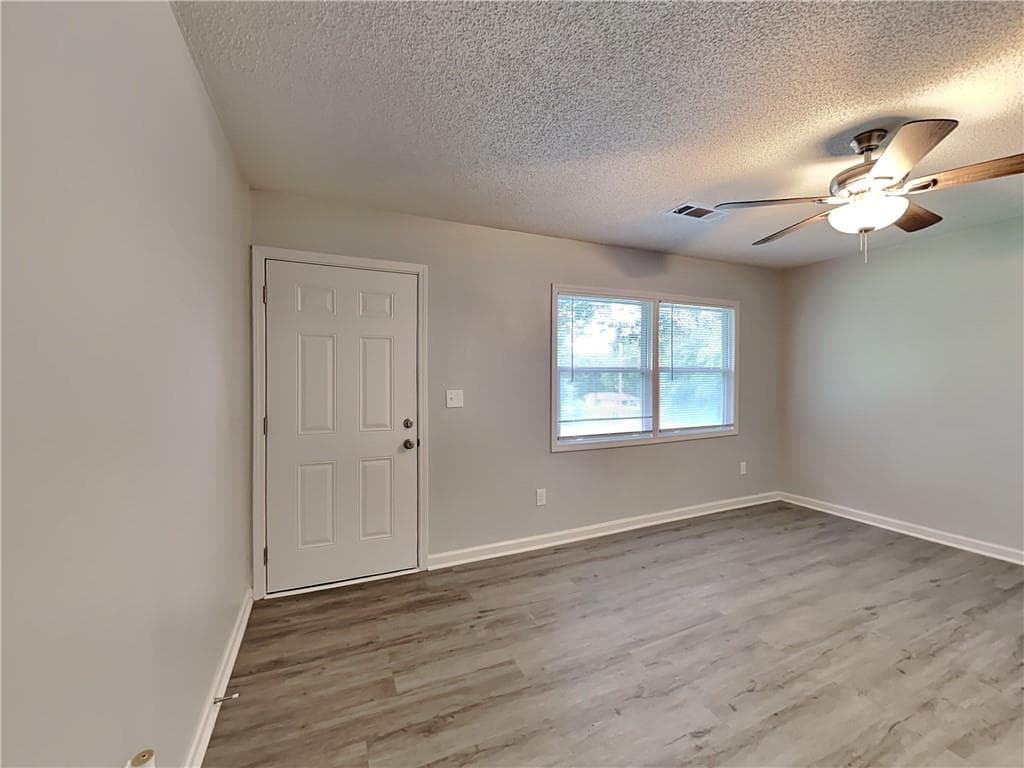 3 bedroom, 2 bathroom, 1,296 sq ft single family residence for rent at 2966 Kathy Lane, Conyers, GA 30012 for $1,735 a month — photo 4