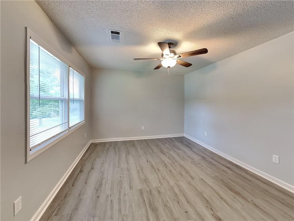 3 bedroom, 2 bathroom, 1,296 sq ft single family residence for rent at 2966 Kathy Lane, Conyers, GA 30012 for $1,735 a month — photo 6