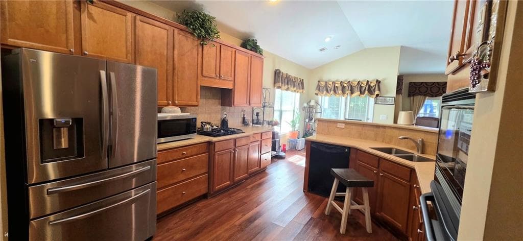 3 bedroom, 3 bathroom, 2,087 sq ft single family residence for sale at 3527 Maple Hill Road, Stonecrest, GA 30038 — photo 6
