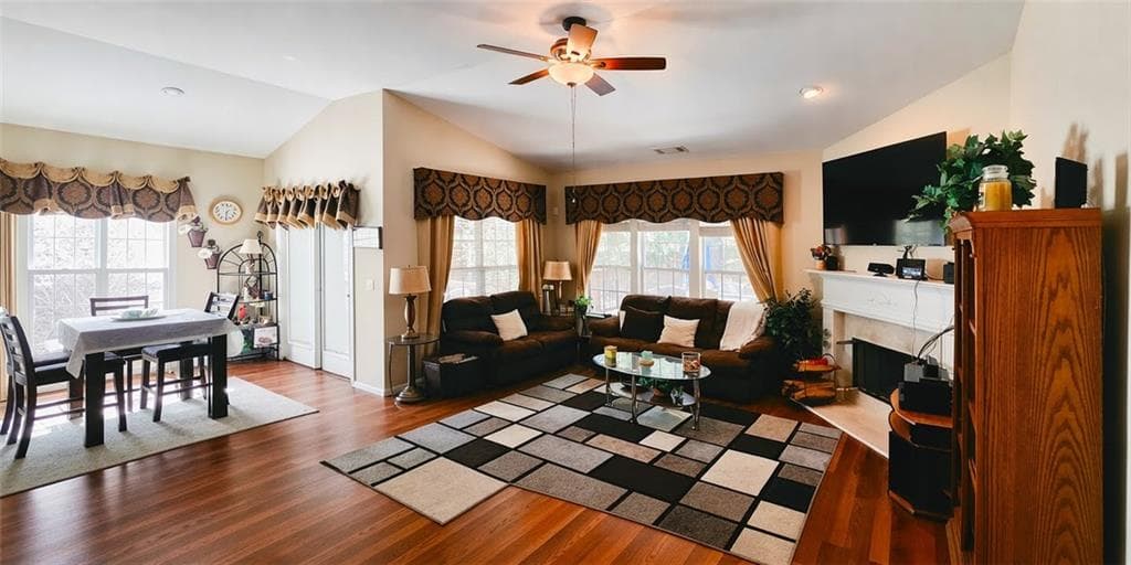 3 bedroom, 3 bathroom, 2,087 sq ft single family residence for sale at 3527 Maple Hill Road, Stonecrest, GA 30038 — photo 7