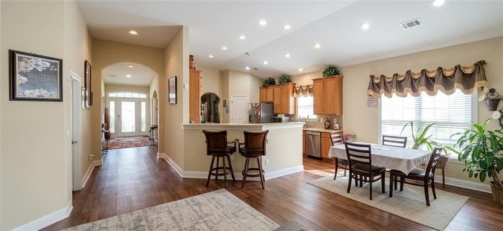 3 bedroom, 3 bathroom, 2,087 sq ft single family residence for sale at 3527 Maple Hill Road, Stonecrest, GA 30038 — photo 8