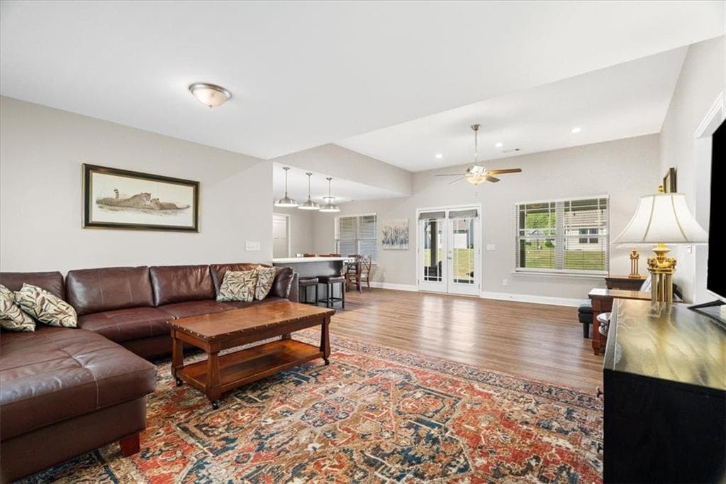 4 bedroom, 2 bathroom, 2,040 sq ft single family residence for sale at 401 Beamer Road, Calhoun, GA 30701 — photo 2