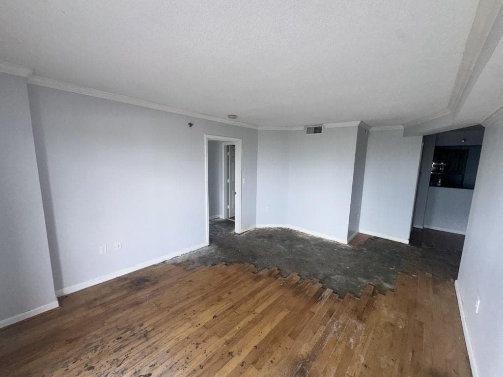 1 bedroom, 1 bathroom, 703 sq ft condominium under contract at 795 Hammond Drive 1205, Sandy Springs, GA 30328 — photo 3