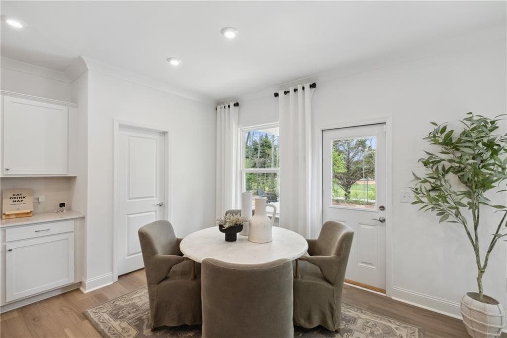 5 bedroom, 4 bathroom, 3,657 sq ft single family residence for sale at 254 Henry Place, Cartersville, GA 30120 — photo 5