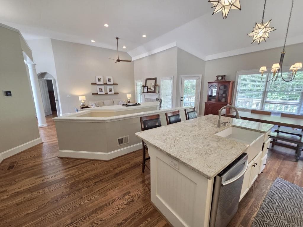 5 bedroom, 4 bathroom, 2,652 sq ft single family residence for rent at 2185 Briarlake Trace, Atlanta, GA 30345 for $3,850 a month — photo 4