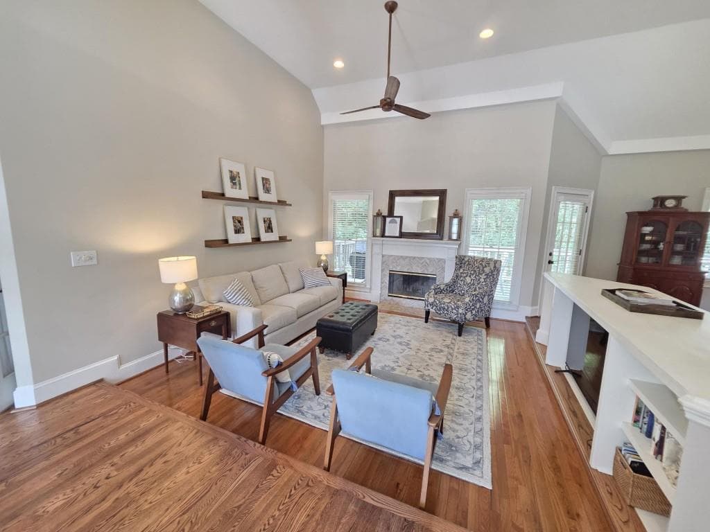 5 bedroom, 4 bathroom, 2,652 sq ft single family residence for rent at 2185 Briarlake Trace, Atlanta, GA 30345 for $3,850 a month — photo 6
