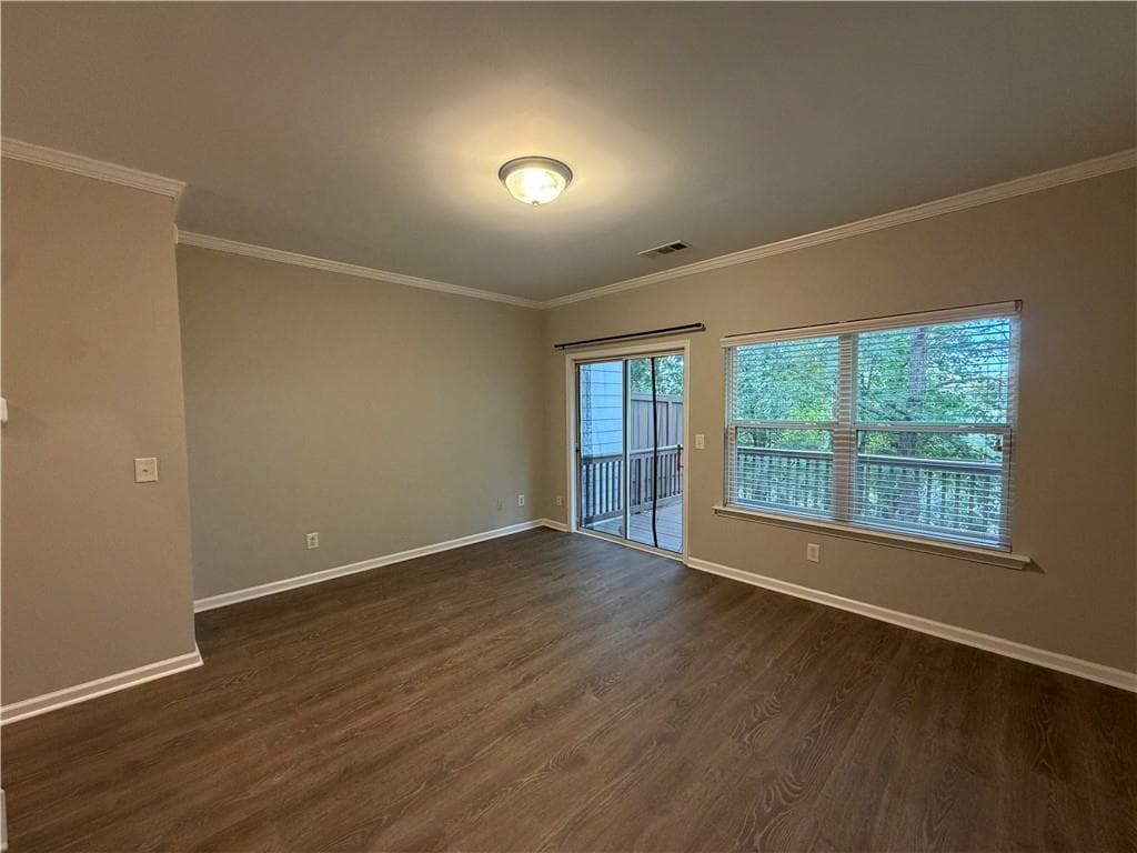 3 bedroom, 4 bathroom, 1,326 sq ft townhouse for rent at 1105 Liberty Parkway, Atlanta, GA 30318 for $2,350 a month — photo 5