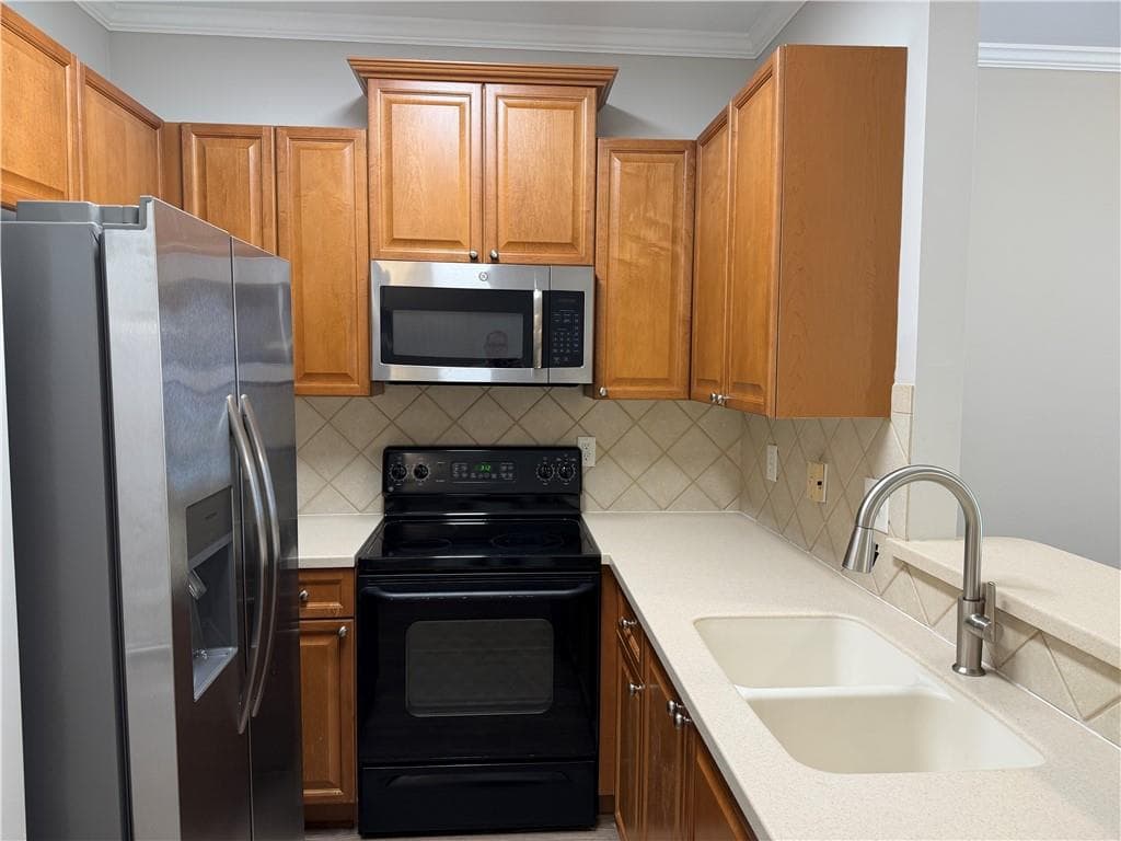 3 bedroom, 4 bathroom, 1,326 sq ft townhouse for rent at 1105 Liberty Parkway, Atlanta, GA 30318 for $2,350 a month — photo 8