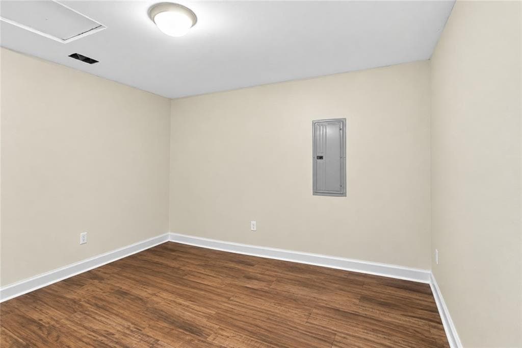3 bedroom, 2 bathroom, 3,162 sq ft single family residence for sale at 473 Th Tippett Road, Vidalia, GA 30474 — photo 5