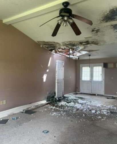 2 bedroom, 2 bathroom, 1,120 sq ft single family residence for sale at 117 Alabama Street, Bainbridge, GA 39819 — photo 7