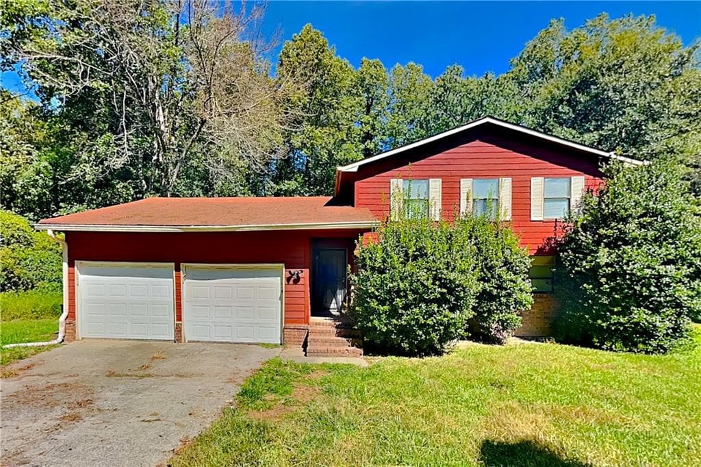 3 bedroom, 2 bathroom, 1,606 sq ft single family residence for rent at 6690 Judy Lane, Riverdale, GA 30296 for $1,695 a month — photo 2