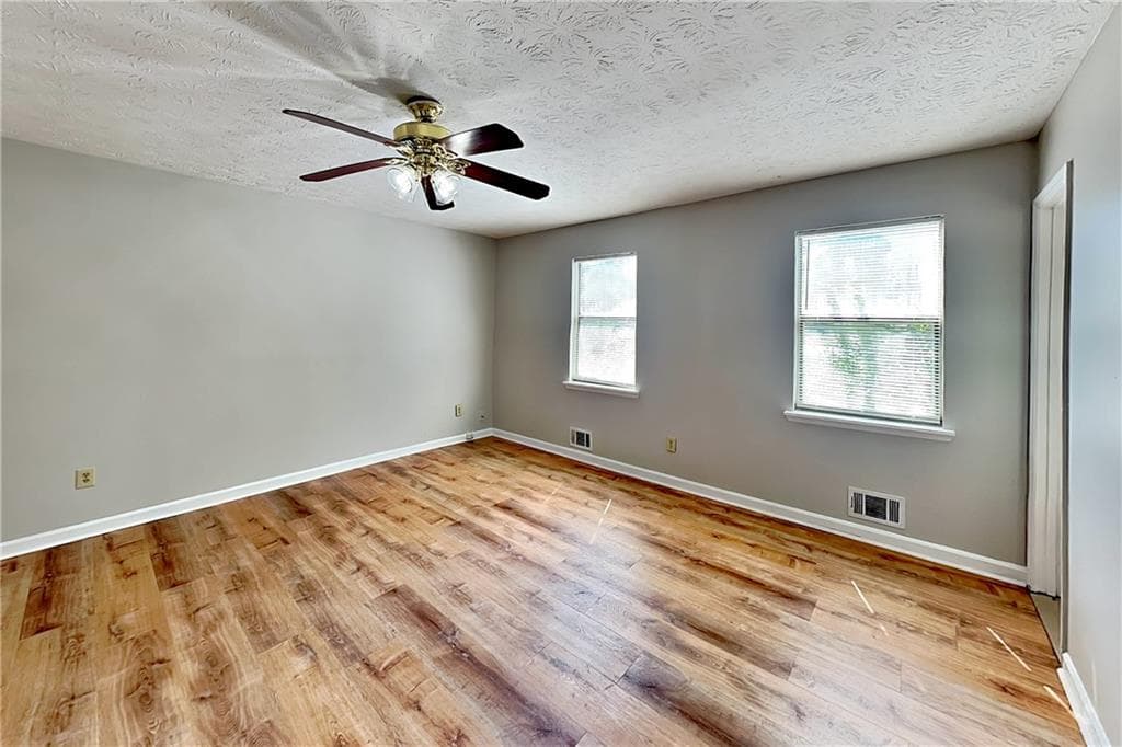 3 bedroom, 2 bathroom, 1,606 sq ft single family residence for rent at 6690 Judy Lane, Riverdale, GA 30296 for $1,695 a month — photo 8
