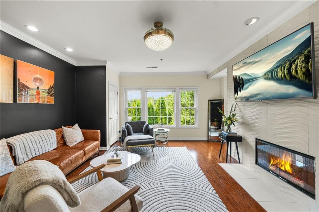 3 bedroom, 3 bathroom, 2,200 sq ft condominium for rent at 3636 Habersham Road 2404, Atlanta, GA 30305 for $5,800 a month — photo 7