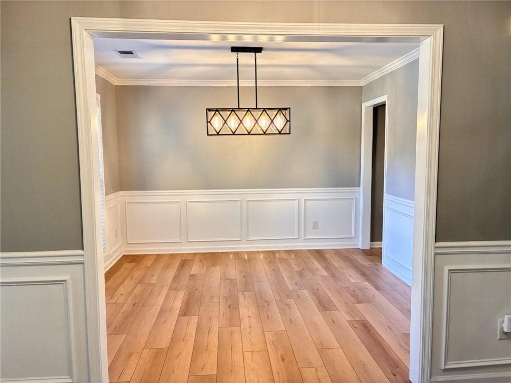 4 bedroom, 3 bathroom, 2,685 sq ft single family residence for sale at 3606 Burrell Walk Place, Buford, GA 30519 — photo 9