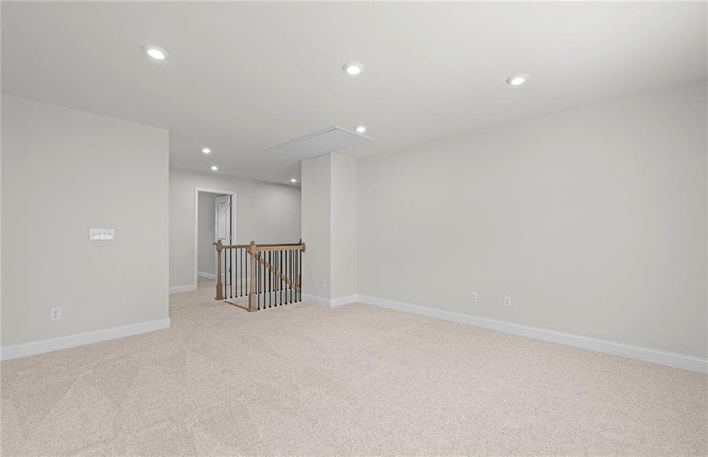 5 bedroom, 3 bathroom, 2,622 sq ft single family residence for sale at 472 Dahlia Street, Mcdonough, GA 30253 — photo 8