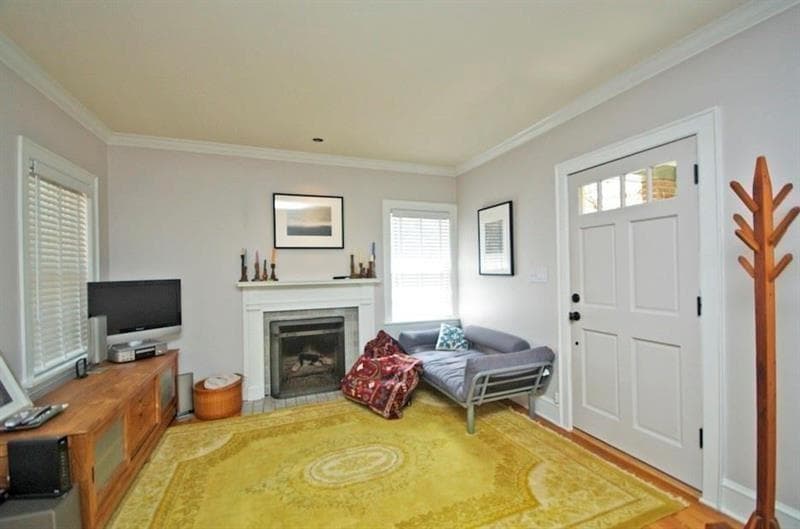 4 bedroom, 2 bathroom, 1,825 sq ft single family residence for rent at 412 Hilldale Drive, Decatur, GA 30030 for $3,300 a month — photo 4