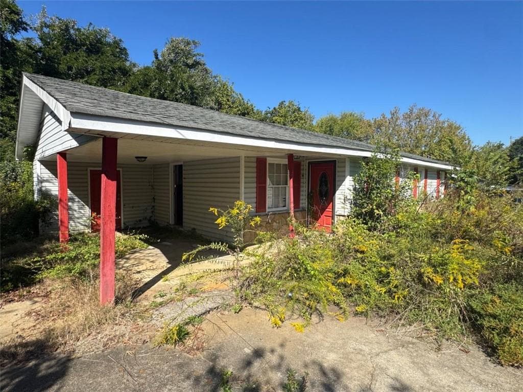 4 bedroom, 1 bathroom, 1,202 sq ft single family residence for sale at 903 Forrest Avenue, Rockmart, GA 30153 — photo 1 of 4