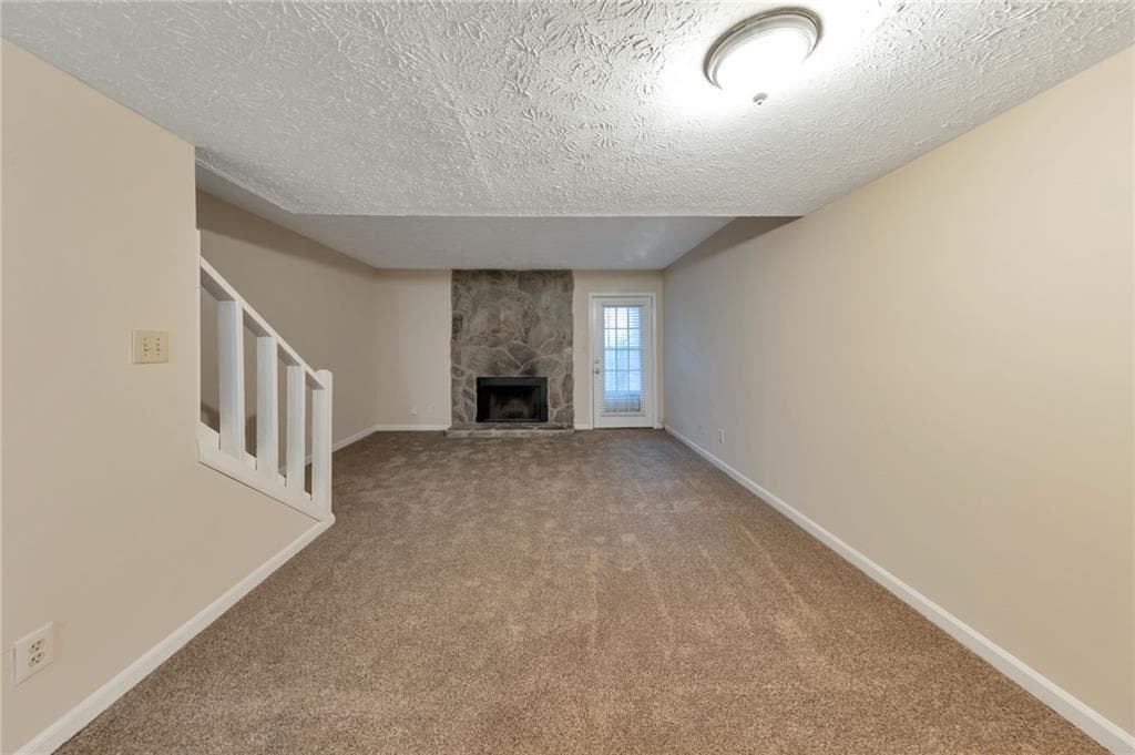 2 bedroom, 2 bathroom, 1,054 sq ft townhouse for sale at 1694 Wynndowne Trail, Smyrna, GA 30080 — photo 2
