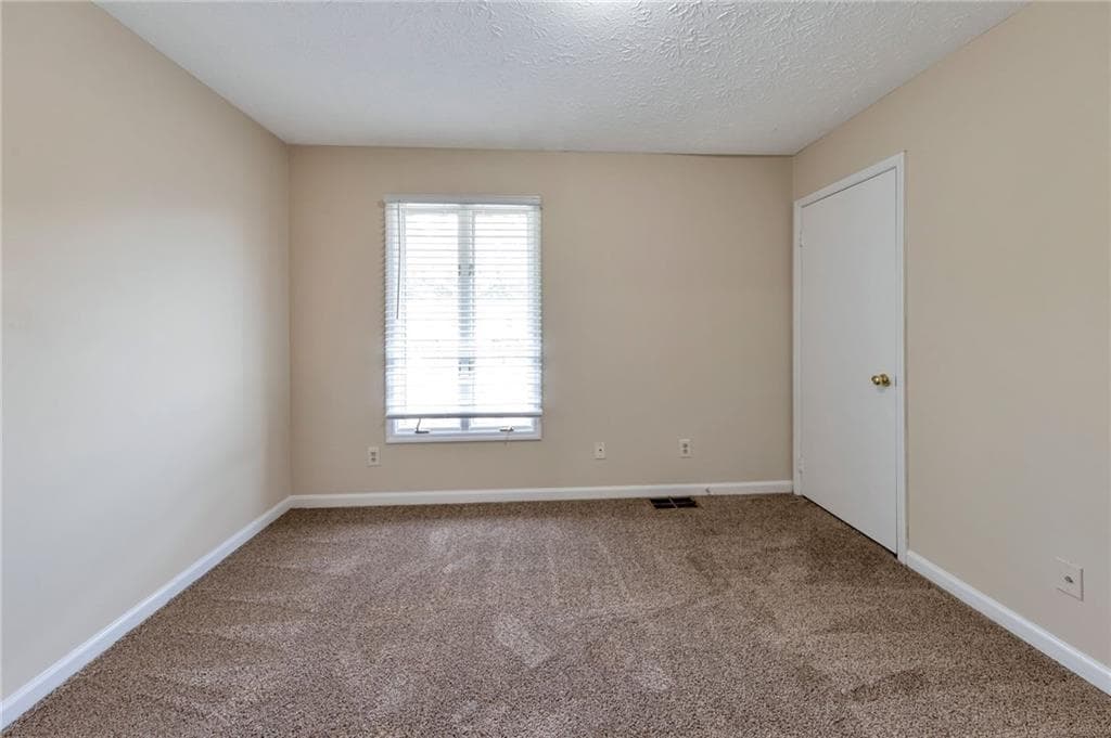 2 bedroom, 2 bathroom, 1,054 sq ft townhouse for sale at 1694 Wynndowne Trail, Smyrna, GA 30080 — photo 10
