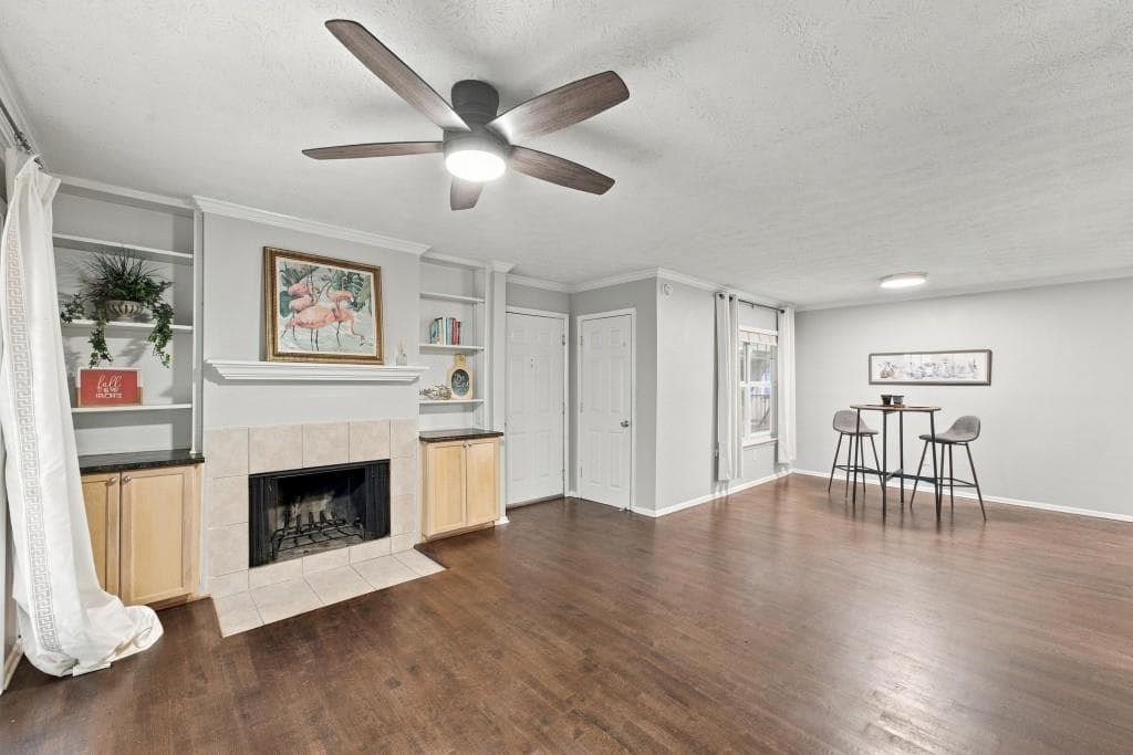 2 bedroom, 2 bathroom, 1,073 sq ft condominium for rent at 1150 Collier Road H10, Atlanta, GA 30318 for $2,000 a month — photo 9