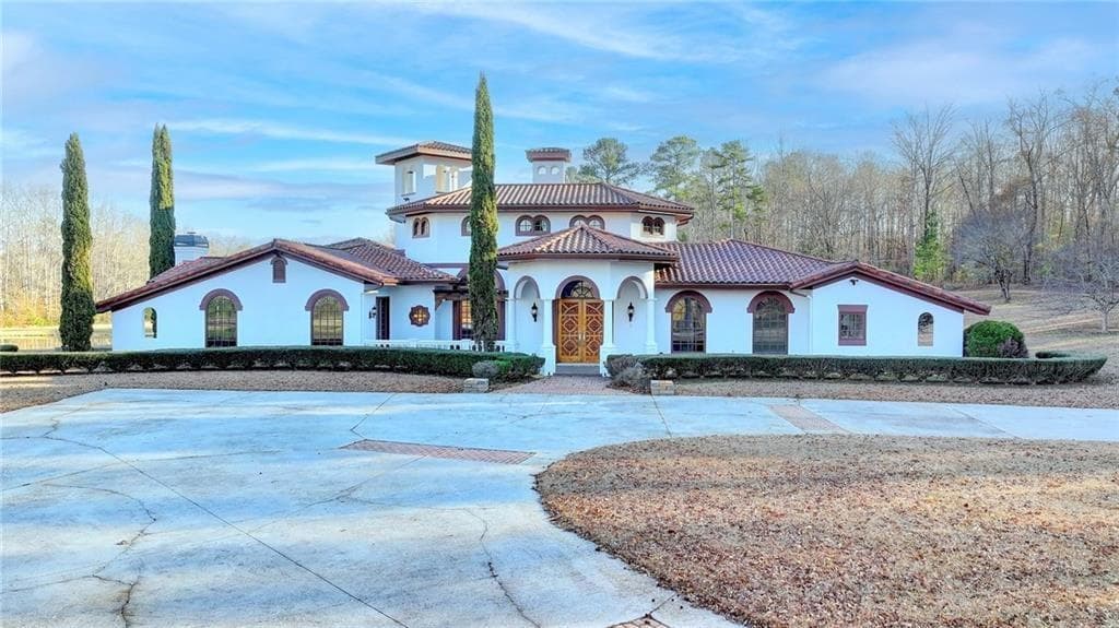 3 bedroom, 5 bathroom, 6,256 sq ft single family residence for rent at 1540 LIPSCOMB Road, Social Circle, GA 30025 for $7,500 a month — photo 2