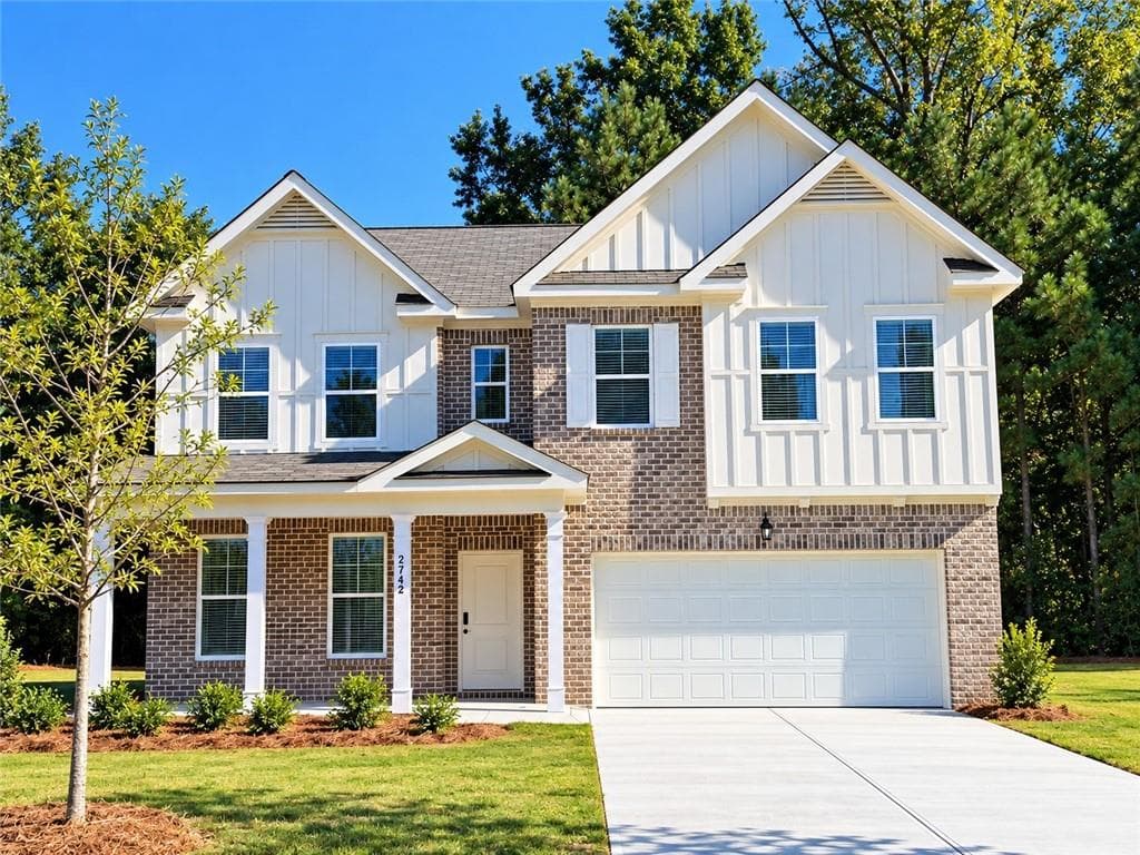 5 bedroom, 4 bathroom, 2,506 sq ft single family residence for sale at 2742 Riverpine Trail, Atlanta, GA 30331