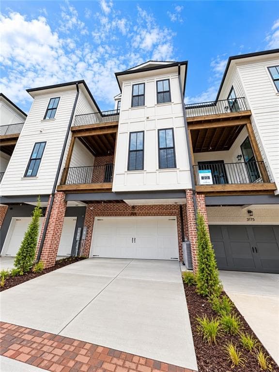 3 bedroom, 4 bathroom, 2,105 sq ft townhouse for rent at 3185 Paley Drive, Alpharetta, GA 30009 for $5,695 a month — photo 3
