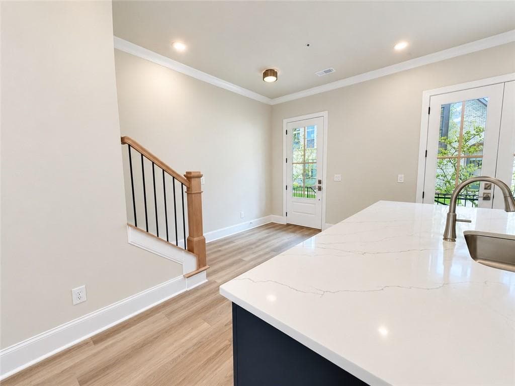 3 bedroom, 4 bathroom, 2,105 sq ft townhouse for rent at 3185 Paley Drive, Alpharetta, GA 30009 for $5,695 a month — photo 6
