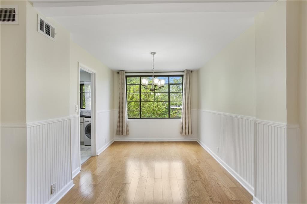 2 bedroom, 1 bathroom, 1,216 sq ft condominium for rent at 1160 Briarcliff Road 2, Atlanta, GA 30306 for $2,180 a month — photo 6
