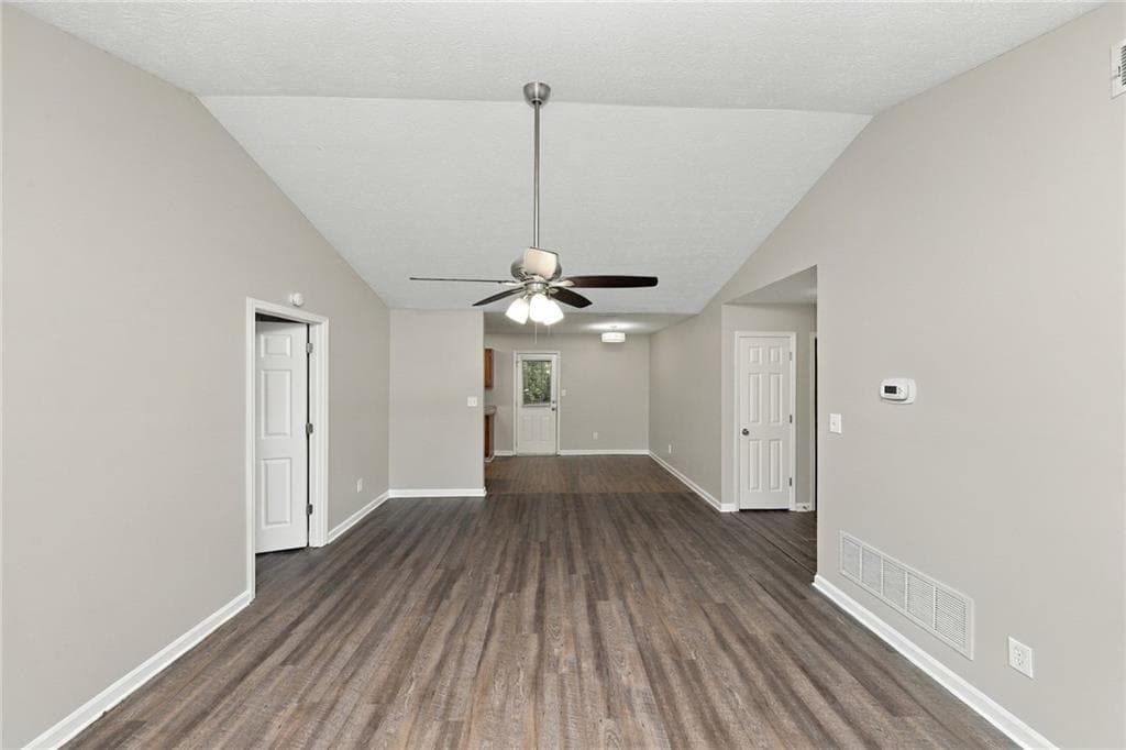 3 bedroom, 2 bathroom, 1,092 sq ft single family residence for rent at 189 Peach Forest Place, Douglasville, GA 30134 for $1,565 a month — photo 7