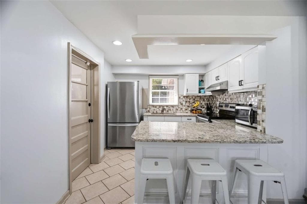 3 bedroom, 2 bathroom, 1,300 sq ft single family residence for sale at 258 Rockin Hill Drive, Marietta, GA 30060 — photo 10
