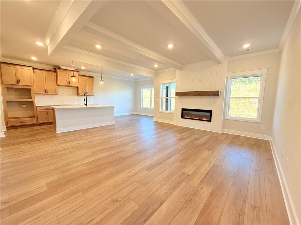 5 bedroom, 4 bathroom, 2,800 sq ft single family residence under contract at 5288 Baymont Drive, Gainesville, GA 30507 — photo 7