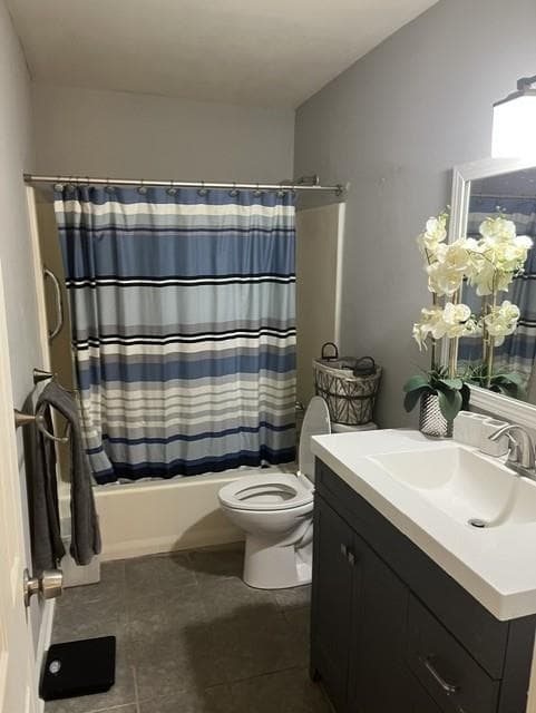 2 bedroom, 2 bathroom, 1,064 sq ft townhouse for sale at 210 Westland Circle, Marietta, GA 30064 — photo 2