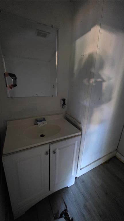 2 bedroom, 1 bathroom, 816 sq ft single family residence for sale at 330 Walker Drive, Monroe, GA 30655 — photo 5