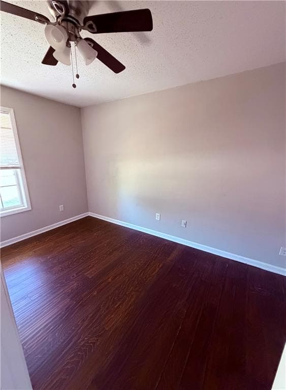 3 bedroom, 3 bathroom, 1,500 sq ft single family residence for sale at 253 Roberts Trail, Locust Grove, GA 30248 — photo 3