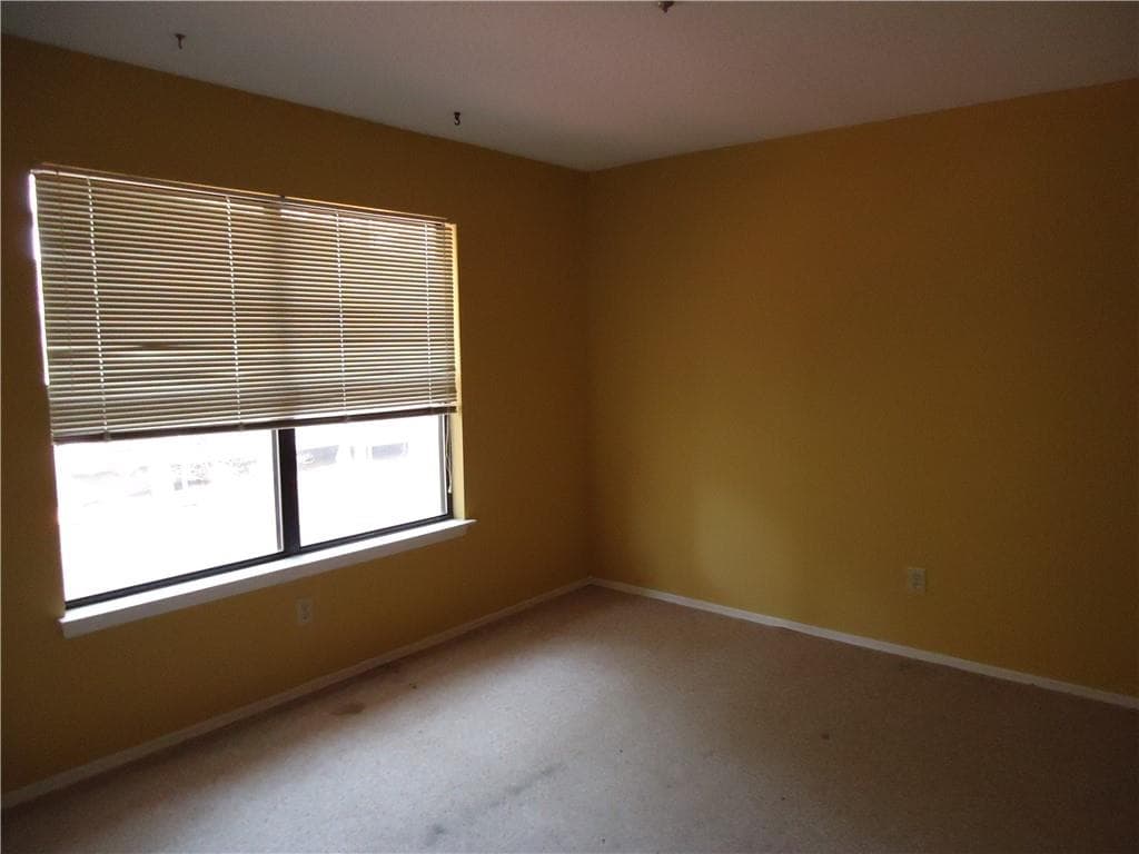 4 bedroom, 3 bathroom single family residence for rent at 1971 Hunters Ridge, Lawrenceville, GA 30044 for $2,100 a month — photo 7