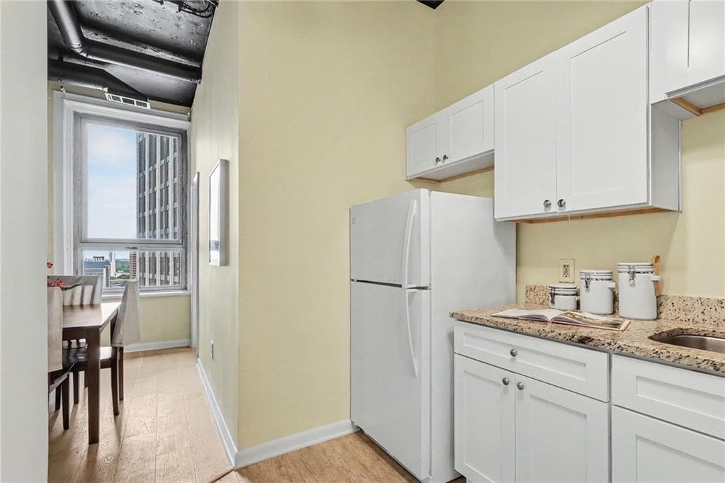 1 bedroom, 1 bathroom, 543 sq ft condominium for rent at 20 Marietta Street APT 13F, Atlanta, GA 30303 for $1,350 a month — photo 10