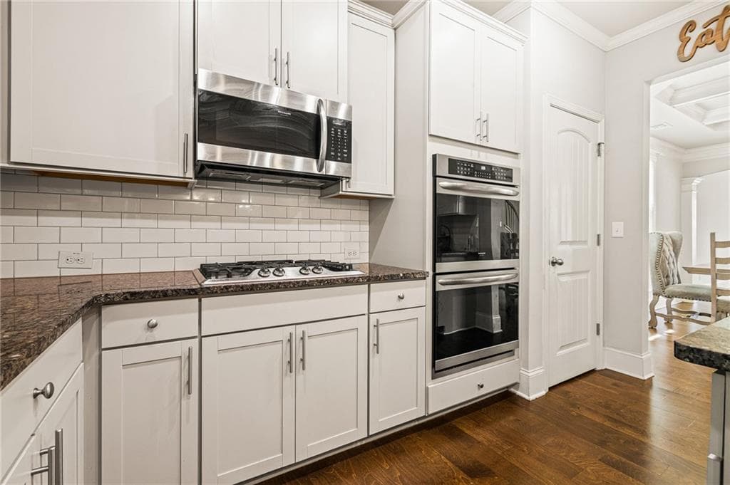 4 bedroom, 3 bathroom, 2,988 sq ft single family residence for sale at 5370 Silver Woods Walk Walk, Powder Springs, GA 30127 — photo 7
