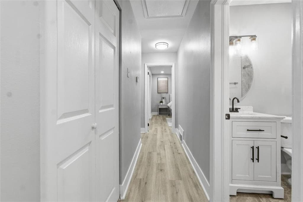 3 bedroom, 2 bathroom, 1,713 sq ft single family residence for sale at 3377 Wickham Drive, Decatur, GA 30032 — photo 7