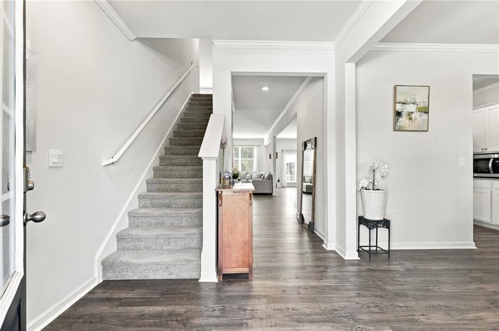 5 bedroom, 3 bathroom, 3,209 sq ft single family residence for sale at 112 Amber Meadow Drive, Braselton, GA 30517 — photo 6