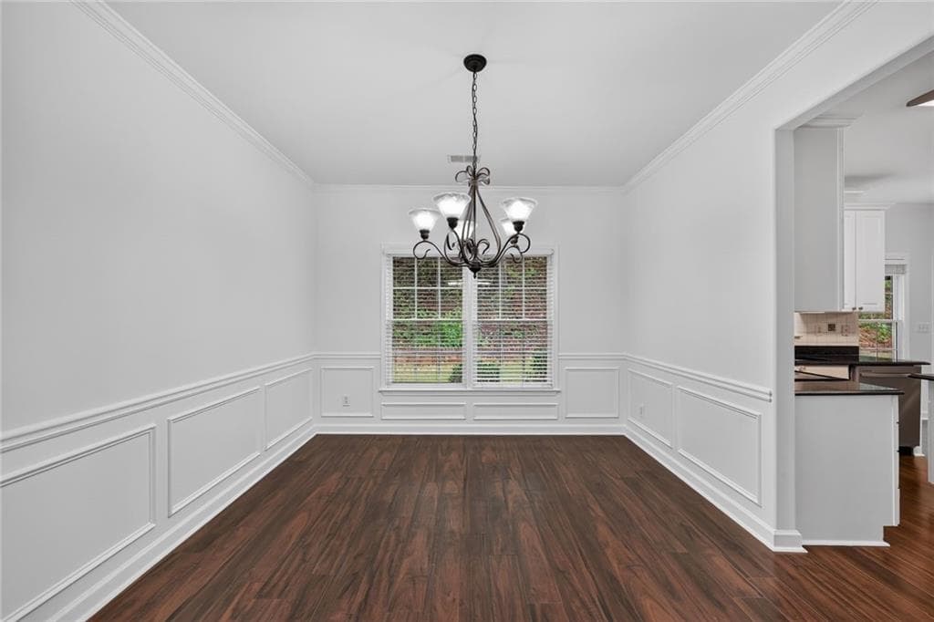 4 bedroom, 3 bathroom, 2,166 sq ft single family residence for sale at 800 Gates Lane, Johns Creek, GA 30022 — photo 5