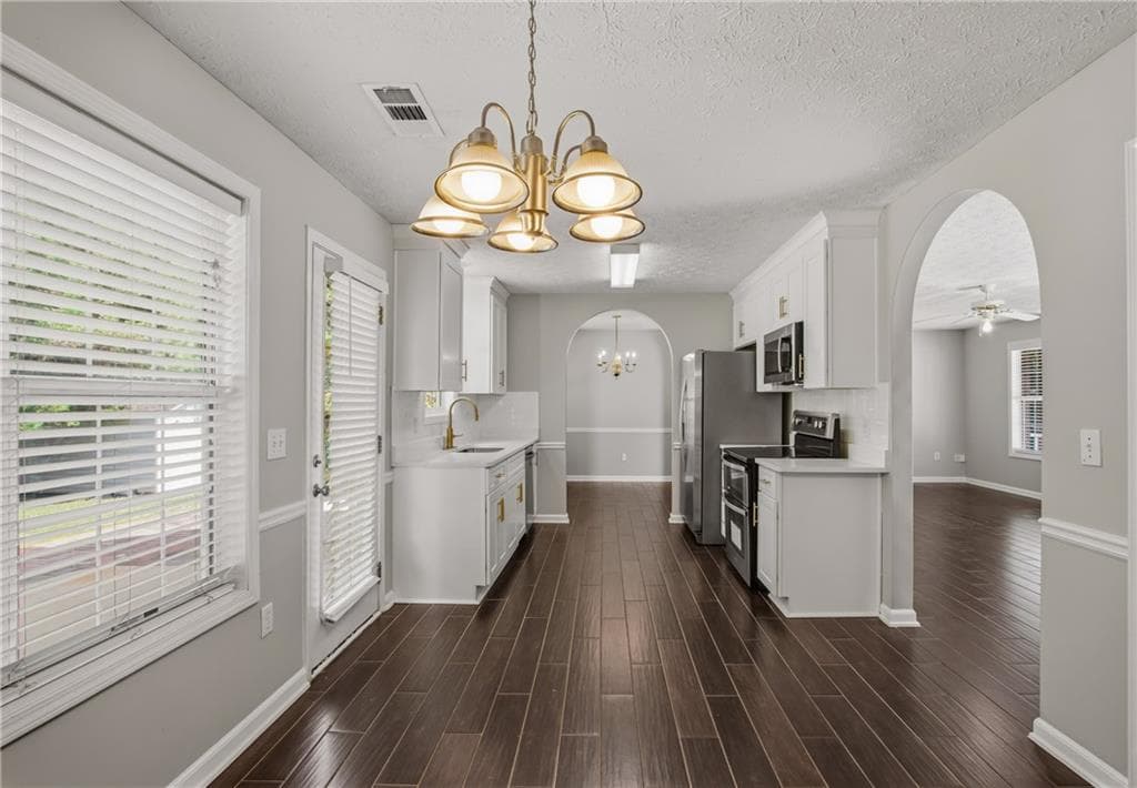 4 bedroom, 3 bathroom, 1,771 sq ft single family residence for rent at 1815 Alcovy River Drive, Dacula, GA 30019 for $2,500 a month — photo 9