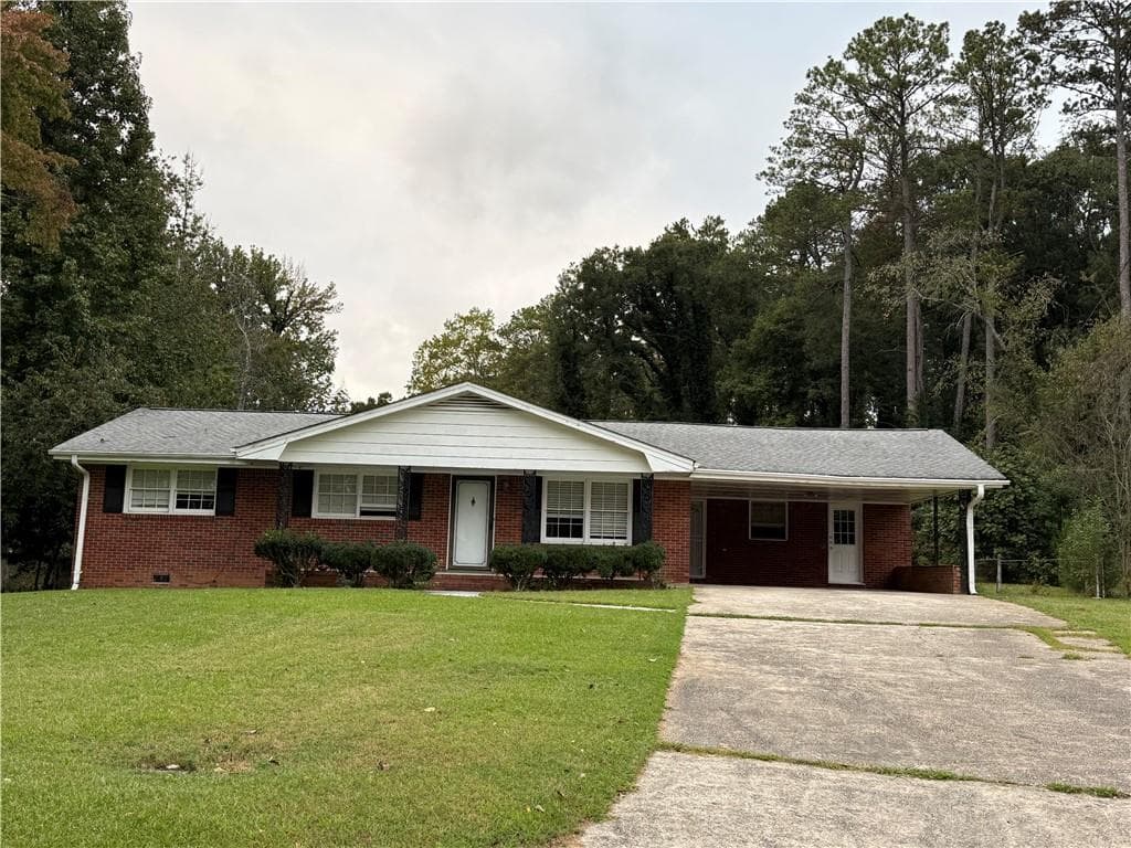4 bedroom, 2 bathroom, 1,228 sq ft single family residence for sale at 6359 Lanier Road, Morrow, GA 30260 — photo 1 of 24