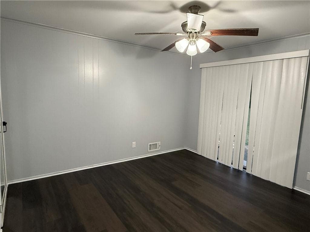 4 bedroom, 2 bathroom, 1,228 sq ft single family residence for sale at 6359 Lanier Road, Morrow, GA 30260 — photo 9