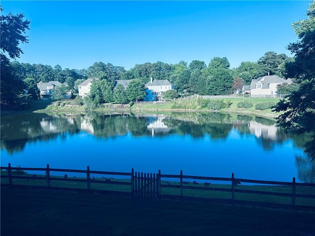 5 bedroom, 5 bathroom, 5,500 sq ft single family residence for sale at 1688 Holcomb Lake Road, Marietta, GA 30062 — photo 2