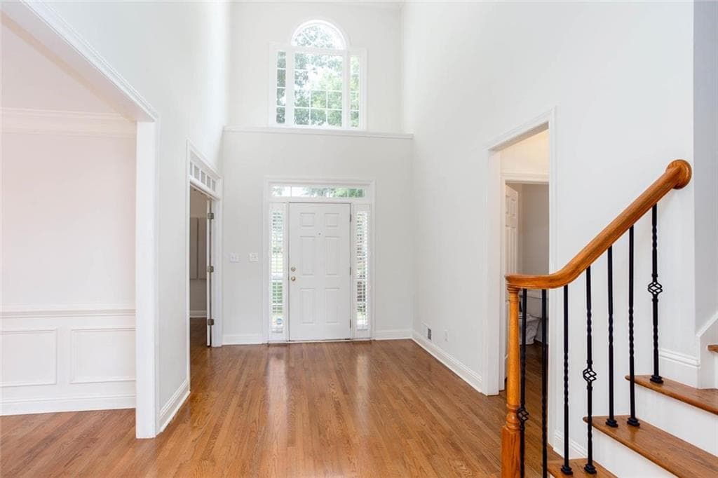 5 bedroom, 5 bathroom, 5,500 sq ft single family residence for sale at 1688 Holcomb Lake Road, Marietta, GA 30062 — photo 7