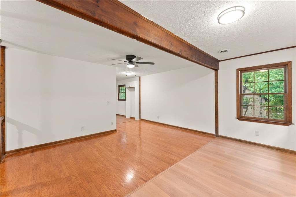 4 bedroom, 2 bathroom, 2,034 sq ft single family residence for sale at 195 Golden Avenue, Dahlonega, GA 30533 — photo 5