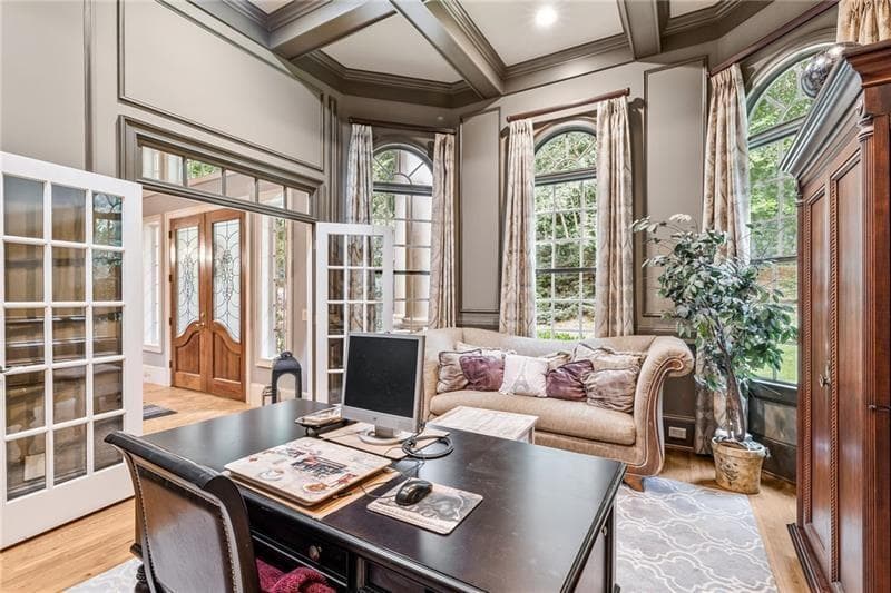 5 bedroom, 6 bathroom, 8,138 sq ft single family residence for sale at 221 Allmond Lane, Alpharetta, GA 30004 — photo 5
