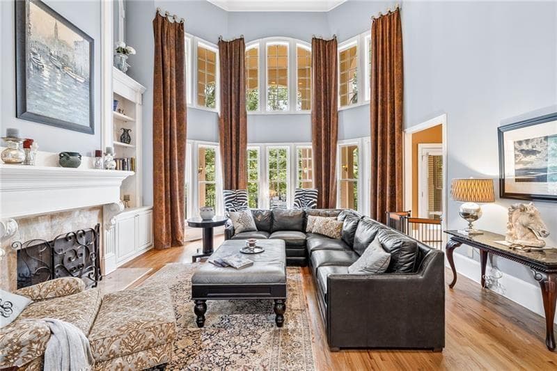 5 bedroom, 6 bathroom, 8,138 sq ft single family residence for sale at 221 Allmond Lane, Alpharetta, GA 30004 — photo 8