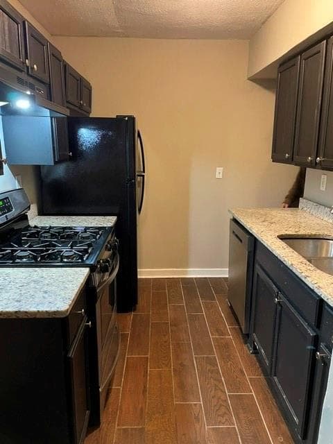 3 bedroom, 3 bathroom, 1,466 sq ft townhouse for rent at 1111 Pine Tree Trail, College Park, GA 30349 for $1,700 a month — photo 4